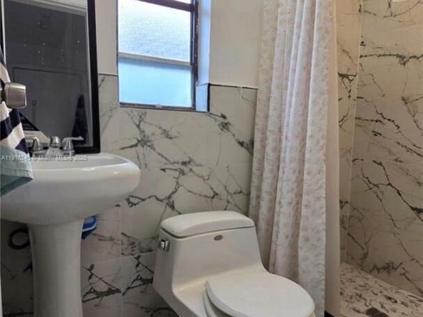 1951 Rutland St, Opa-Locka FL 33054