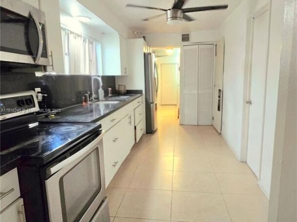 1951 Rutland St, Opa-Locka FL 33054