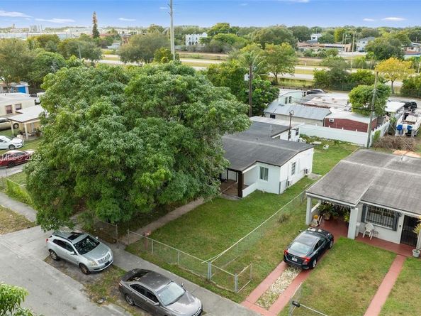 1951 Rutland St, Opa-Locka FL 33054