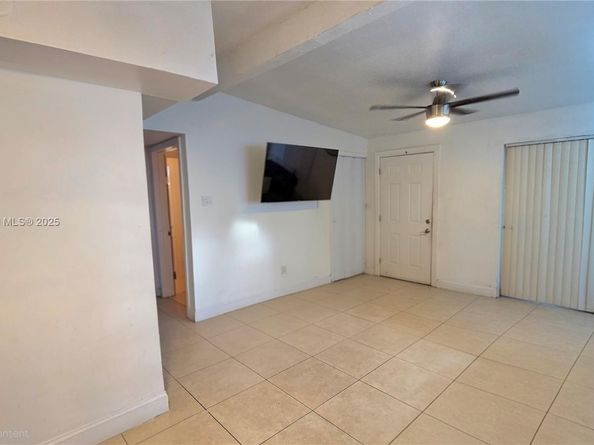 1951 Rutland St, Opa-Locka FL 33054