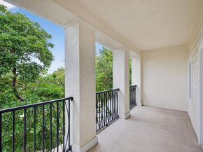 704 SW 1st Ave, Pompano Beach FL 33060