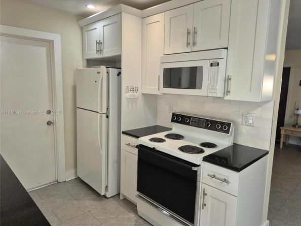 4204 NW 47th Ct, Tamarac FL 33319