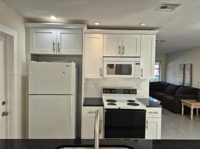 4204 NW 47th Ct, Tamarac FL 33319