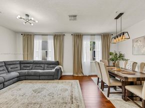 2867 S Oasis Dr, Boynton Beach FL 33426