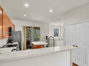 2867 S Oasis Dr, Boynton Beach FL 33426
