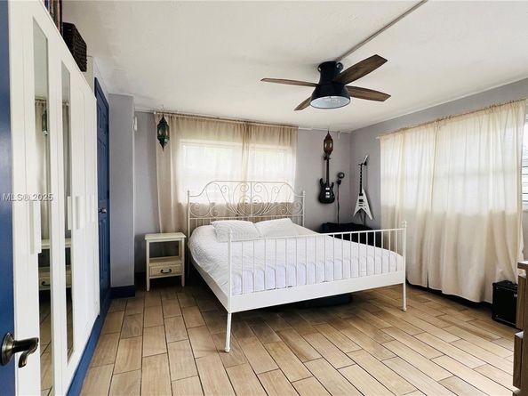 801 Meridian Ave 1A, Miami Beach FL 33139