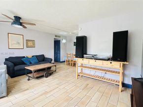 801 Meridian Ave 1A, Miami Beach FL 33139
