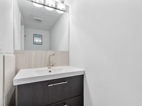 555 NE 15th St 11D, Miami FL 33132