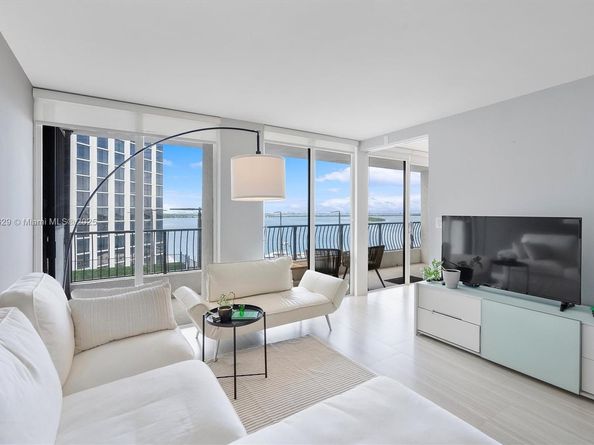 555 NE 15th St 11D, Miami FL 33132