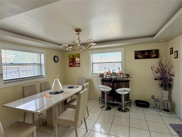 6646 NW 1st Ct, Margate FL 33063