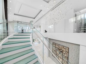 441 N Hibiscus Dr, Miami Beach FL 33139