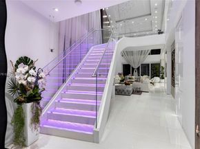 441 N Hibiscus Dr, Miami Beach FL 33139
