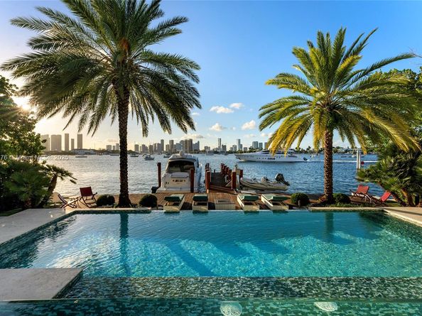 441 N Hibiscus Dr, Miami Beach FL 33139