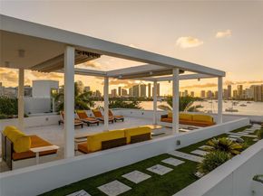 441 N Hibiscus Dr, Miami Beach FL 33139