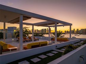 441 N Hibiscus Dr, Miami Beach FL 33139