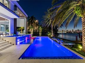 441 N Hibiscus Dr, Miami Beach FL 33139