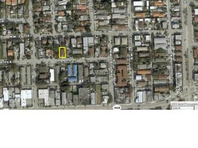 1869 NW Flagler Ter, Miami FL 33125