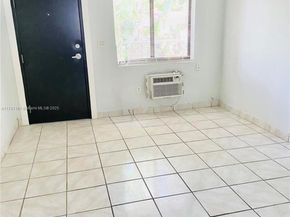 1869 NW Flagler Ter, Miami FL 33125