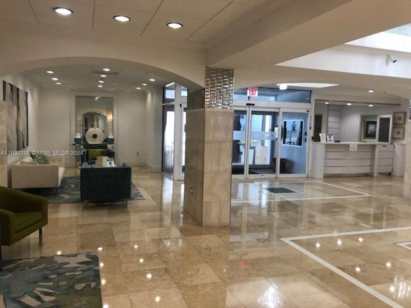209 N Fort Lauderdale Beach Blvd 7D, Fort Lauderdale FL 33304