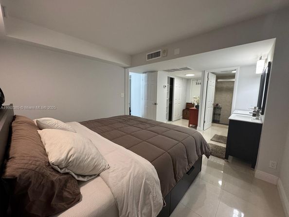 209 N Fort Lauderdale Beach Blvd 7D, Fort Lauderdale FL 33304