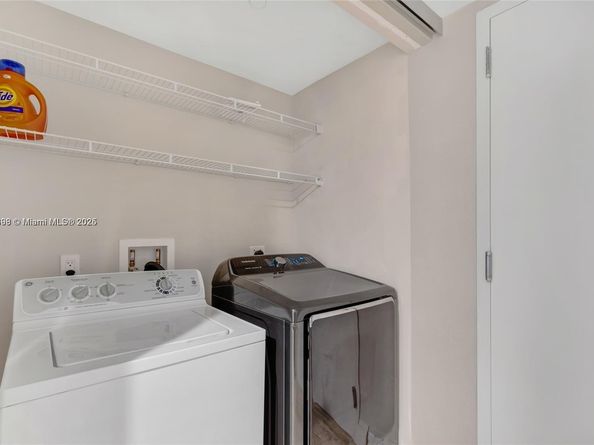 2600 E Hallandale Beach Blvd T2401, Hallandale Beach FL 33009