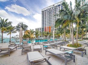 460 NE 28th St 1601, Miami FL 33137
