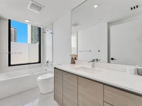 460 NE 28th St 1601, Miami FL 33137