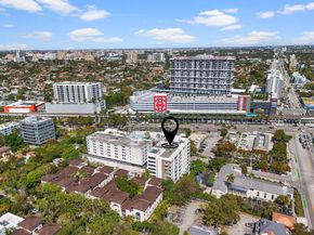 2740 SW 28th Ter 508, Miami FL 33133
