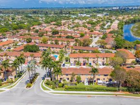 846 NW 135th Ter, Pembroke Pines FL 33028