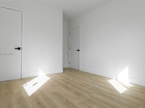 1735 NW 126th St, Miami FL 33167