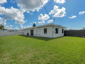 14520 Carver Drive, Miami FL 33176