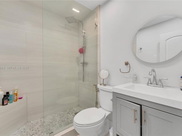 20903 Leeward Ct 3141, Aventura FL 33180