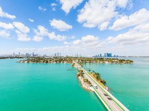 3 Island Ave PHG, Miami Beach FL 33139