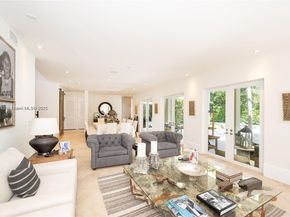 31 Island Dr, Key Biscayne FL 33149