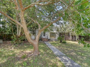 530 NW 10th St
