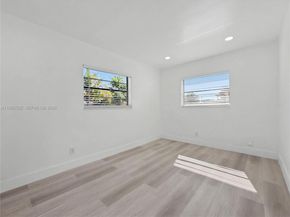 15694 NE 10th Ct, North Miami Beach FL 33162