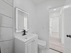 15694 NE 10th Ct, North Miami Beach FL 33162