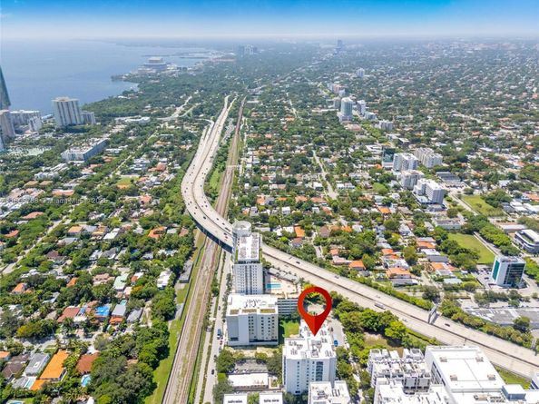 1723 SW 2nd Ave 902, Miami FL 33129