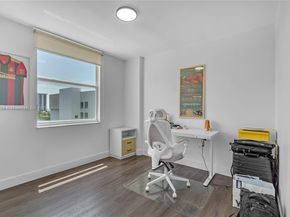 1723 SW 2nd Ave 902, Miami FL 33129