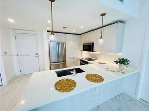 2000 Metropica Way 2406, Sunrise FL 33323