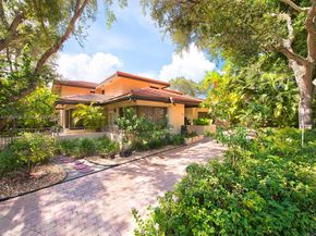 7950 Old Cutler Rd, Coral Gables FL 33143
