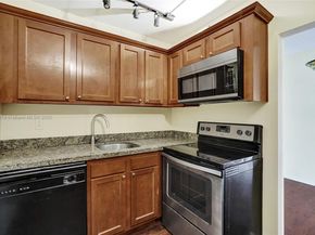 2181 NE 67th St 622, Fort Lauderdale FL 33308
