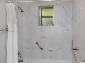 5311 Banyan Ln, Tamarac FL 33319