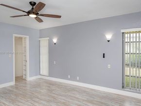 5311 Banyan Ln, Tamarac FL 33319