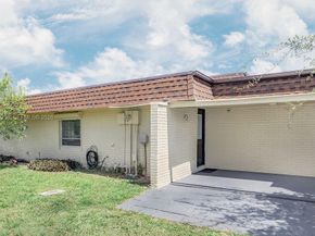 5311 Banyan Ln, Tamarac FL 33319