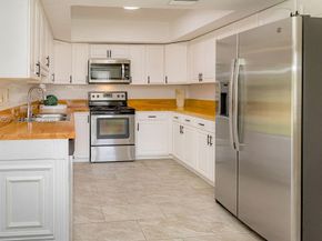5311 Banyan Ln, Tamarac FL 33319