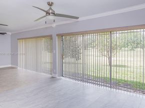 5311 Banyan Ln, Tamarac FL 33319