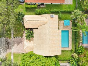 4201 NW 25th Way, Boca Raton FL 33434