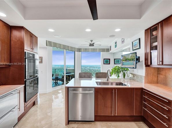 411 N New River Dr E 3703, Fort Lauderdale FL 33301