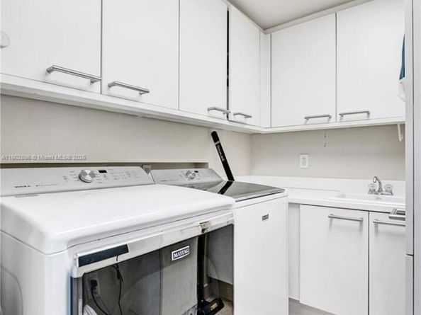 411 N New River Dr E 3703, Fort Lauderdale FL 33301